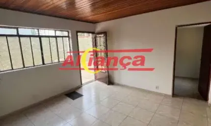 Casa para alugar 3 quartos, sendo 1 suíte e 5 vaga 150m², Vila Galvão- Guarulhos por R$ 3.300,00