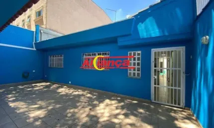 Sobrado com edicula e salão comercial -Jardim São Francisco-R$ 3.600,00