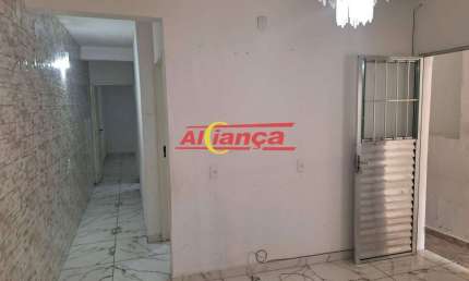 Casa com 2 quartos para alugar,  110m² - Cumbica - Guarulhos/SP