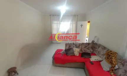 Sobrado para alugar com 3 quartos sendo 1 suíte, 3 banheiros- 120 m²- Jardim Jovaia - Guarulhos
