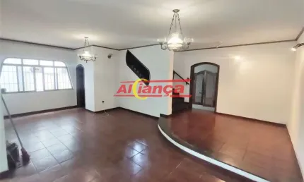 Sobrado 450m² para alugar com 4 quartos, sendo suítes, 4 vagas , Jd. Maia - Guarulhos por R$: 15.000