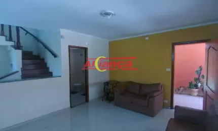 Sobrado para Alugar 4 quartos e 3 vagas, 260m² Jardim Santa Mena -Guarulhos por R$4.500,00