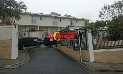 Sobrado em condomínio residencial para alugar com 3 quartos, 1 suíte ,2 vagas  por r$: 6000,00