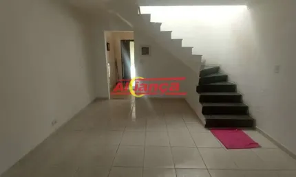 Sobrado para alugar com 90m², 2 quartos, vaga, jardim santa cecília - guarulhos/so por r$ 2.400,00