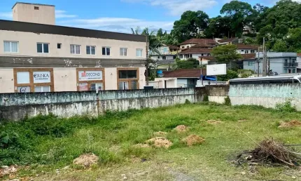 Terreno à venda no Petrópolis, Joinville 