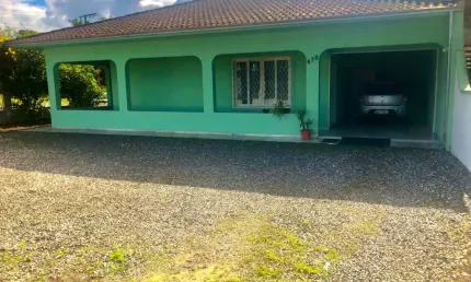 Casa com 2 quartos à venda no Petrópolis, Joinville 