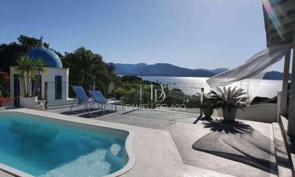 Casa incrível com 4 dormitórios à venda, 251 m² por R$ 1.299.000 - Na Praia Do Paulas - São Francisco do Sul/SC