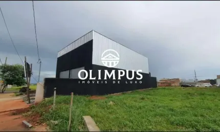 CÓD. 4562 - Excelente opção de Galpão de 223m² no bairro São Jorge