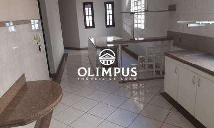 Excelente opção de casa com 279m² no bairro Alto Umuarama