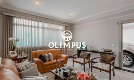 Excelente casa em uma ótima localização no Morada da Colina.