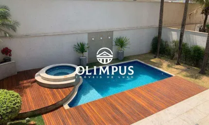 Cód. 3732 – Sobrado de Alto Padrão com 3 Suítes – 495m² Construídos!