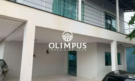 Casa com dois pavimentos para locação no bairro Jardim Karaíba, com área aproximada de 420m²