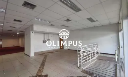 Excelente imóvel comercial no bairro Nossa Senhora Aparecida.