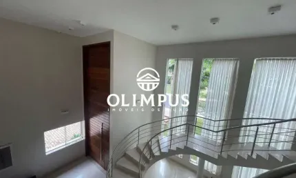 Belíssimo sobrado de 600m², localizado no condomínio fechado Jardins Barcelona, bairro zona Sul
