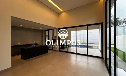 Linda casa 217m² de área construída localizada no condomínio Alphaville 22.