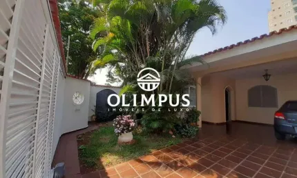 Ótima casa de 326m² com excelente localização em Uberlândia/MG.