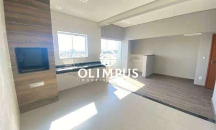 Belíssima cobertura com 101m² e ótimo acabamento em Uberlândia/MG.