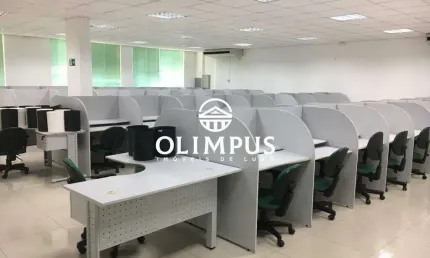 Excelente prédio comercial disponível para locação com 1016m² - Uberlândia/MG. Código 426