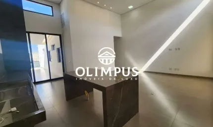 Excelente casa recém construída no Bairro Cidade Jardim