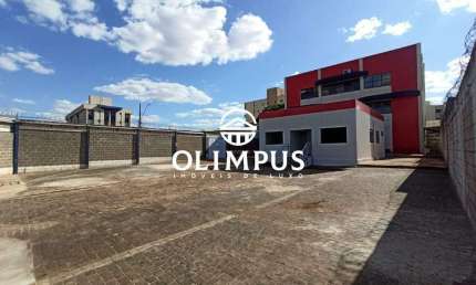 Imóvel comercial para locação próximo a avenida Rondon Pacheco no bairro Nossa Senhora Aparecida