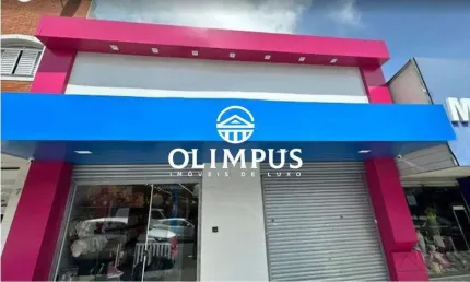 Amplo espaço comercial em ótima localização e bairro - Avenida principal de Uberlândia