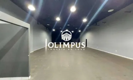 Galpão para Locação de 1.200m² localizado em ponto estratégico, de esquina na região central de Uberlândia