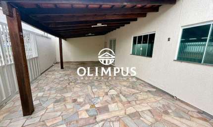 COD 5694 - Casa no Saraiva com Potencial Residencial e Comercial