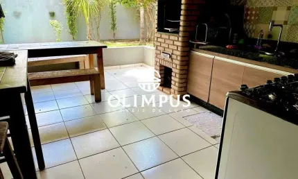 COD.6009 - Linda Casa de 200m² no Bairro Santa Mônica