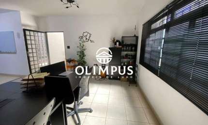COD.6032 - Excelente Casa de 287m² para Uso Residencial ou Comercial no bairro Saraiva