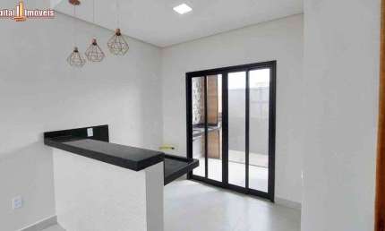 Casa com 2 quartos à venda no Parque Residencial Sabiás, Indaiatuba  por R$ 490.000