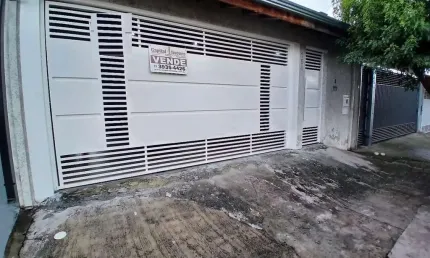 Casa com 2 quartos à venda no Parque Campo Bonito, Indaiatuba  por R$ 450.000