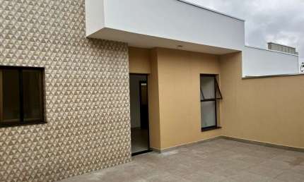 Casa nova à venda no Jd. Regente:  3 dormitórios sendo 1 suíte Sala Cozinha Área de serviço Churrasqueira Garagem para 2 carros