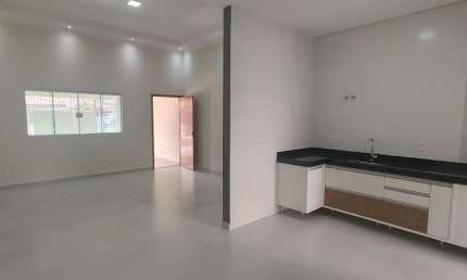 Casa térrea Cidade Nova II 3 dorm. sendo 01 suíte. Área Gourmet, entrega em Agosto/2023