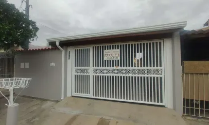 Casa com 2 quartos para alugar no Núcleo Habitacional Brigadeiro Faria Lima, Indaiatuba , 80 m2 por R$ 2.200