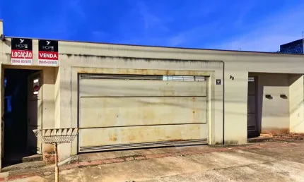 Casa com 3 quartos à venda no Jardim Piza, Londrina 