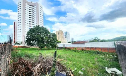 Terreno à venda no Bancários, Londrina 