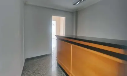 Sala Comercial à venda próximo a UNIMED, Centro, Londrina, PR