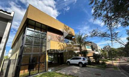 LINDO SOBRADO DISPONIVEL PARA VENDA NO COND. ROYAL FOREST