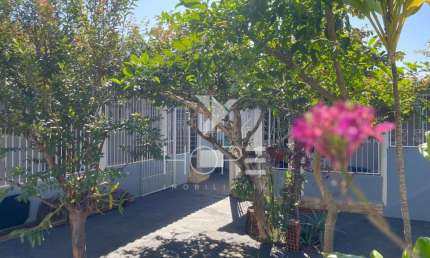 Casa com 3 quartos para alugar no Conjunto Habitacional Milton Gavetti, Londrina 