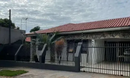 Casa com 3 quartos à venda na Rua Políbio Fagundes Neves, 572, Jardim Alvorada, Maringá