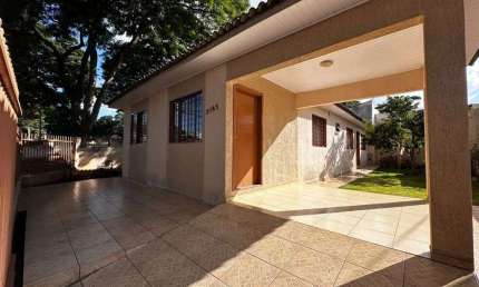 Casa com 3 quartos à venda na Rua Américo Brasiliense, 2167, Jardim Alvorada, Maringá