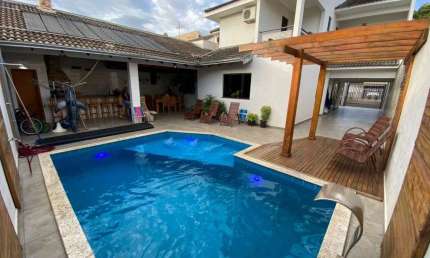 Casa com 1 quarto à venda na Rua Adão Elói Trojan, 1026, Jardim Ipanema, Maringá