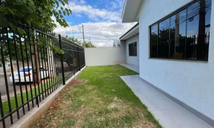 Casa com 3 quartos à venda na Rua João Fregadolli, 305, Parque Avenida, Maringá