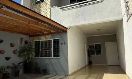 Casa com 3 quartos à venda na Rua Pioneiro Ângelo Tait, 114, Jardim Fregadolli, Maringá