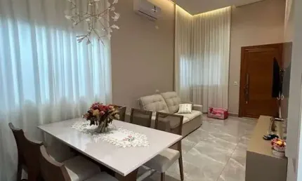 Casa com 3 quartos à venda na Rua Nazareno Carlos Fiori, 136, Jardim Munique, Maringá