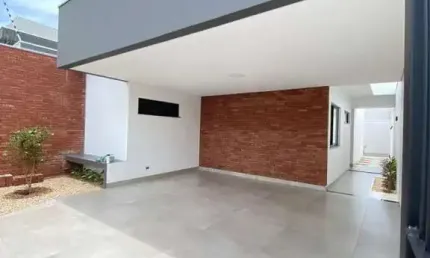 Casa com 2 quartos à venda na Rua Pioneiro Jones Sales Pontes, 160, Jardim Munique, Maringá