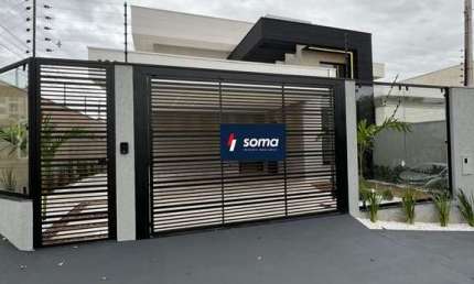 Casa com 3 quartos à venda na Altamiro Ferreira Dos Santos, 180, Jardim Petrópolis, Maringá