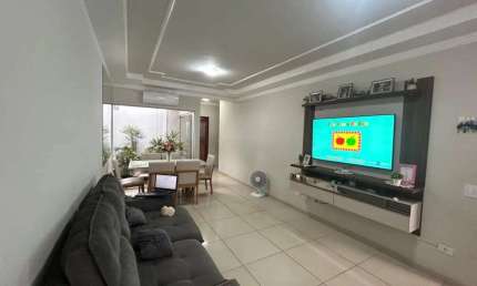 Casa com 2 quartos à venda na Rua Pioneiro Antonio Pietro Bon, 269, Jardim Tóquio, Maringá