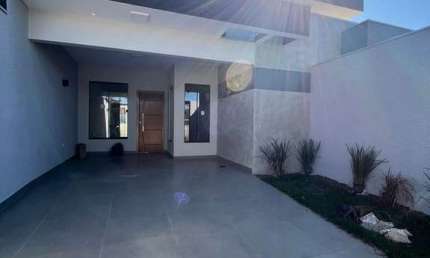 Casa com 3 quartos à venda na Rua Antônio Beltran, 48, Conjunto Residencial Itamaraty, Maringá