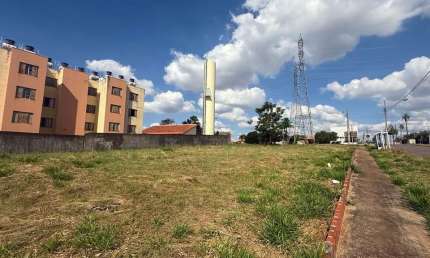 Terreno comercial à venda na Avenida Pintassilgo, 1910, Parque das Laranjeiras, Maringá